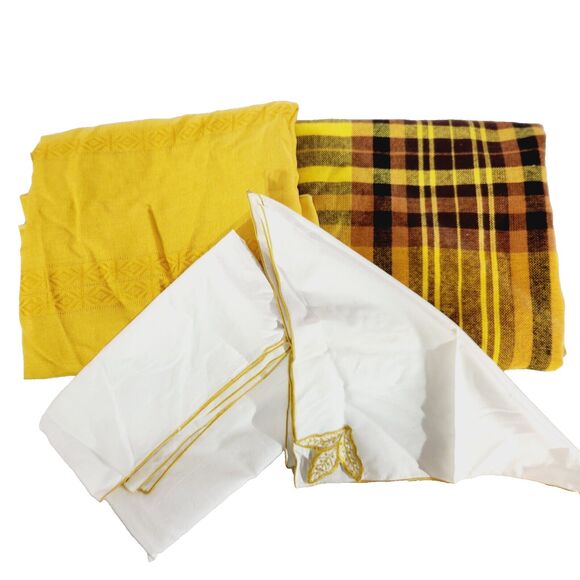 Vtg Linens Lot Table Cloth Oval Square Napkins Embroidered Plaid Fall Decor - Picture 1 of 16